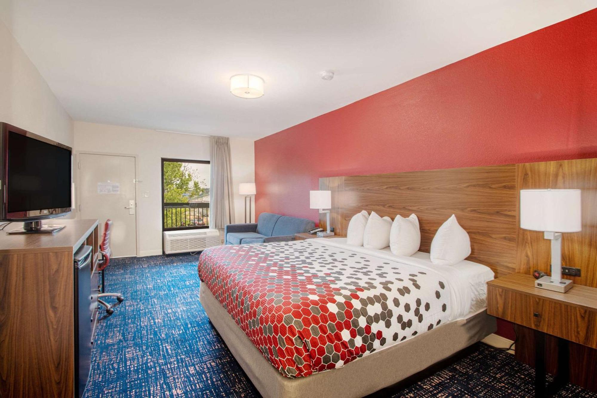 Econo Lodge Inn & Suites Foley-North Gulf Shores Экстерьер фото